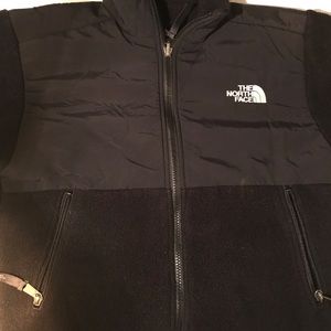 Pre-Loved  Black North Face